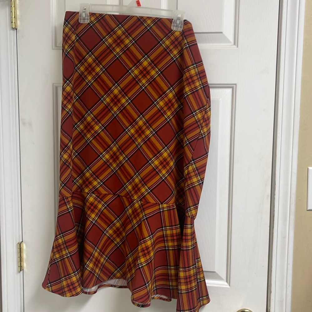 ✨Ruffled Plaid Skirt✨